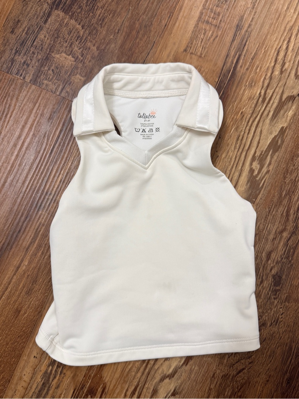 Tullabee Kids Collared Ivory Tank Top - size 2/3T